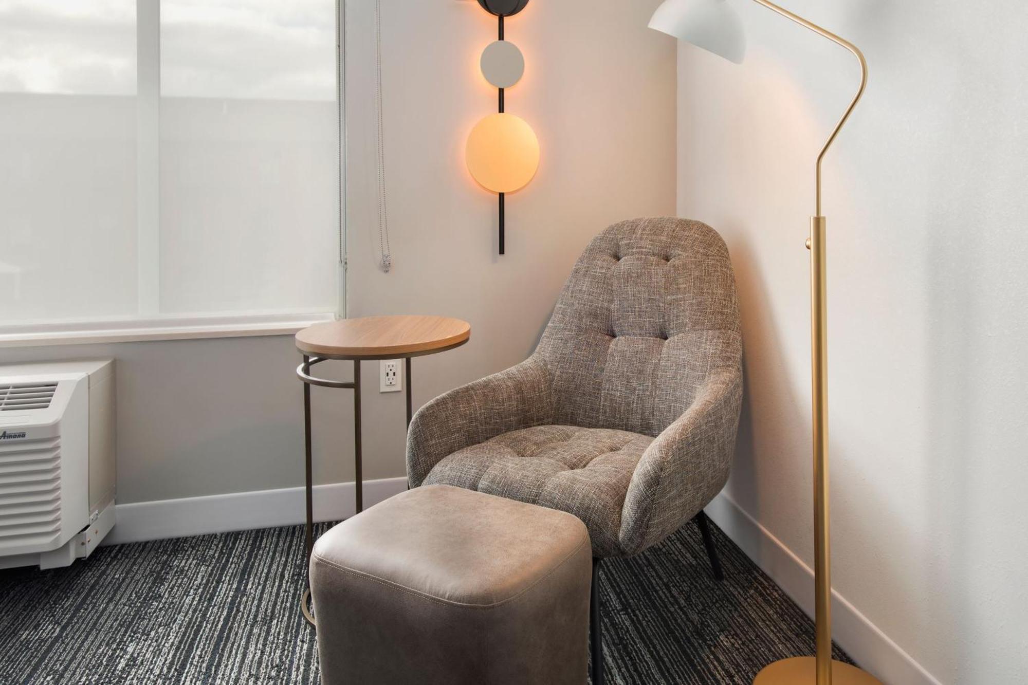 Towneplace Suites Portland Airport Me South Portland Luaran gambar